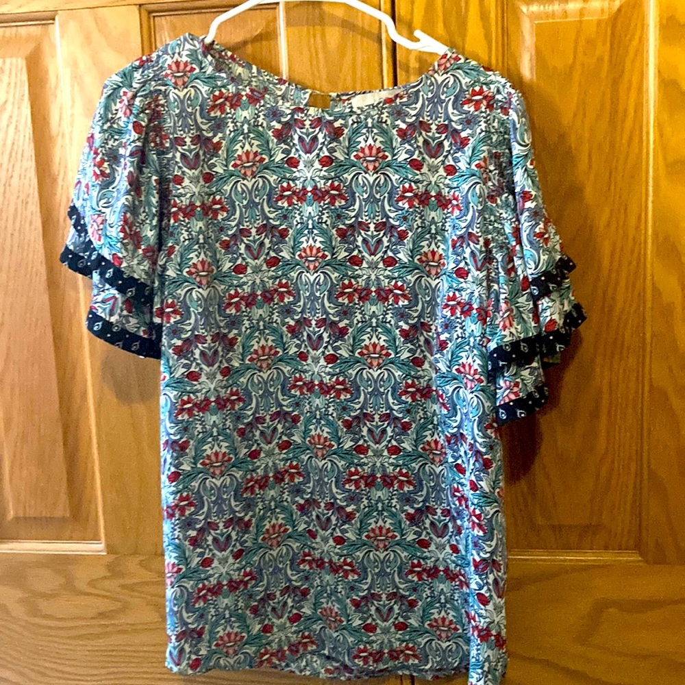 Women’s Top from Loft. Size L